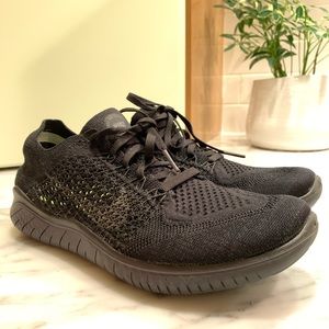 Nike Flyknit Running Shoes 🏃‍♀️